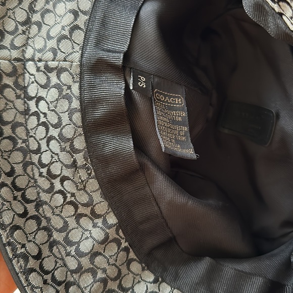 Coach  hat - Picture 5 of 6